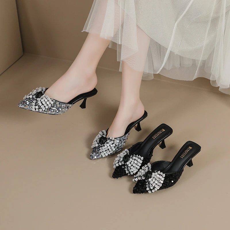 水钻蝴蝶结细跟高跟包头半拖鞋女外穿韩版纯欲辣妹风尖头凉拖小众