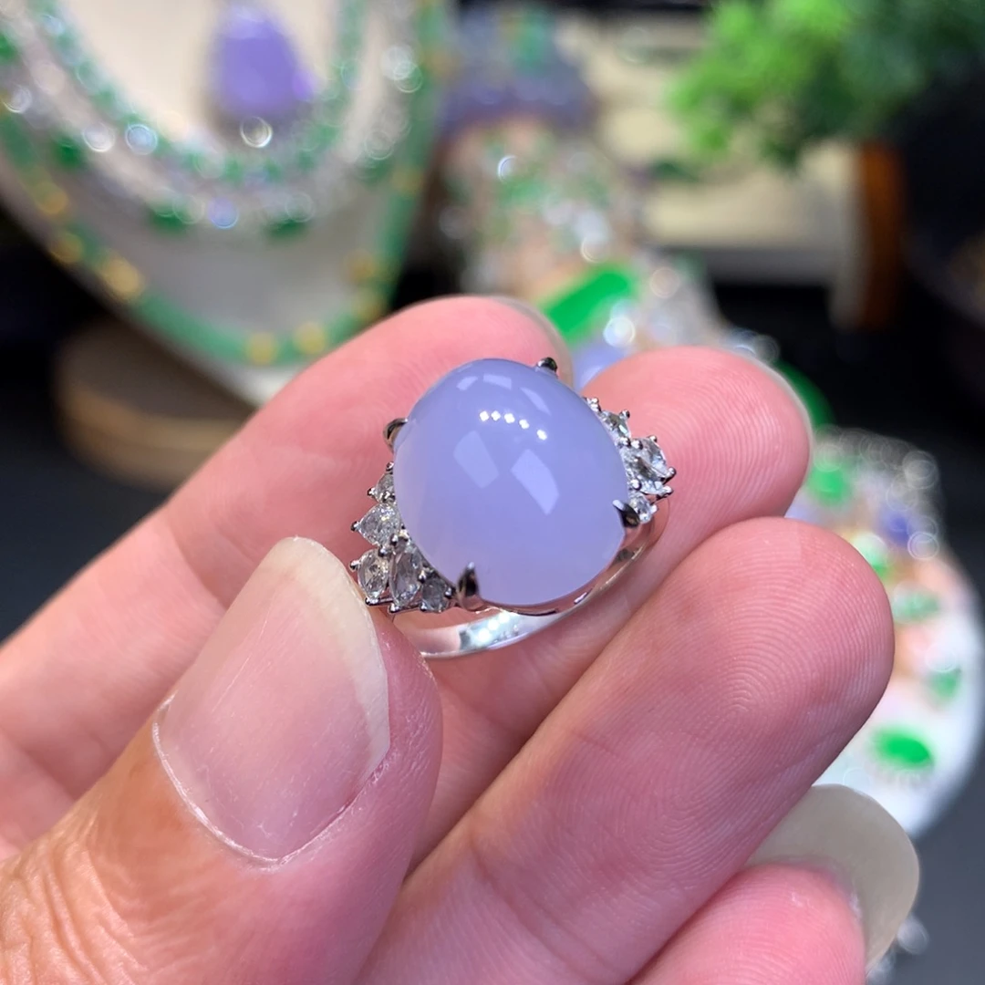 翡翠戒指18K金镶嵌