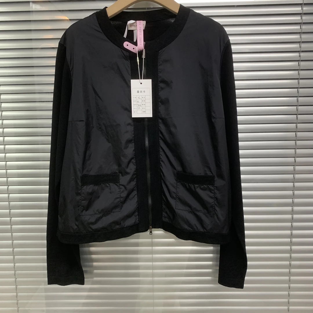 99新 MONCLER 黑色拼接款夹克外套/XL码/B01912