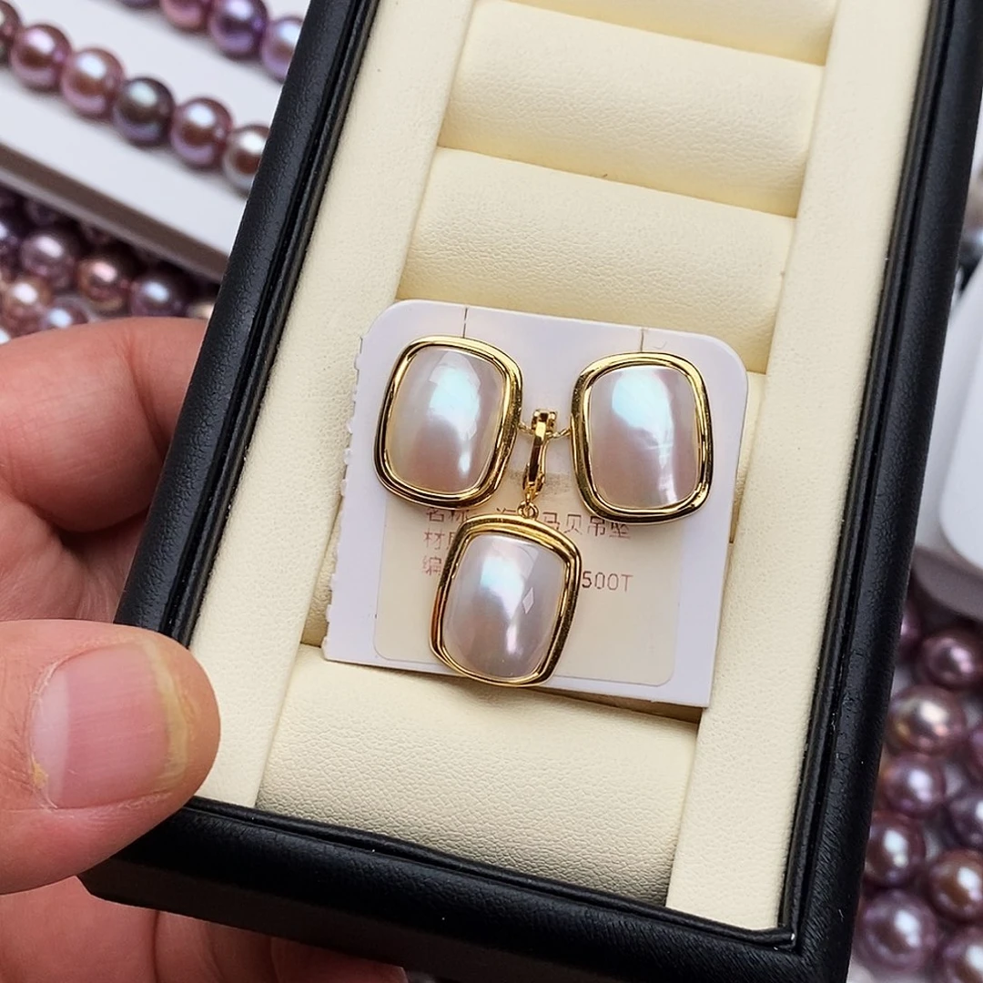 淡水珍珠银S925镶嵌耳饰