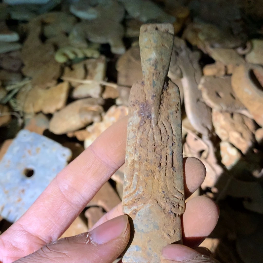 和田玉（糖玉）未镶嵌挂件