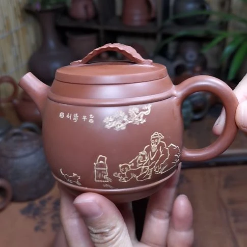 广西钦州坭兴陶茶壶