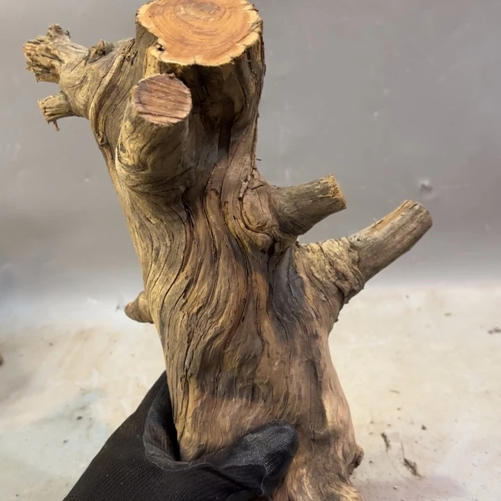 小***好崖柏高油雕刻坨坨