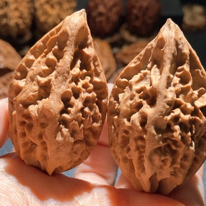 文玩核桃吊坠聚核财婉楸60