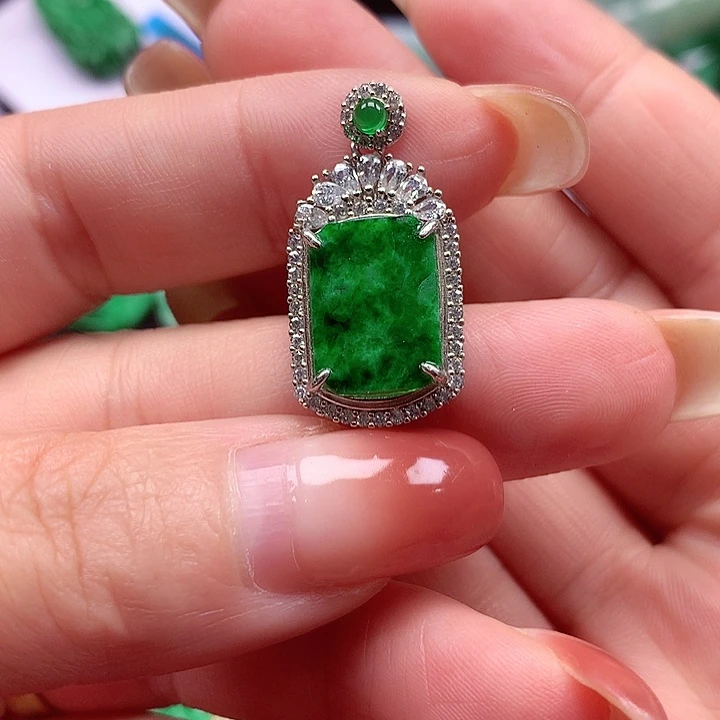 颈饰银S925镶嵌翡翠翡翠