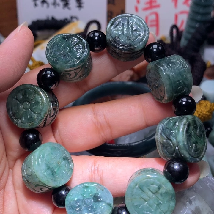 翡翠未镶嵌颈饰保真天然A货翡翠