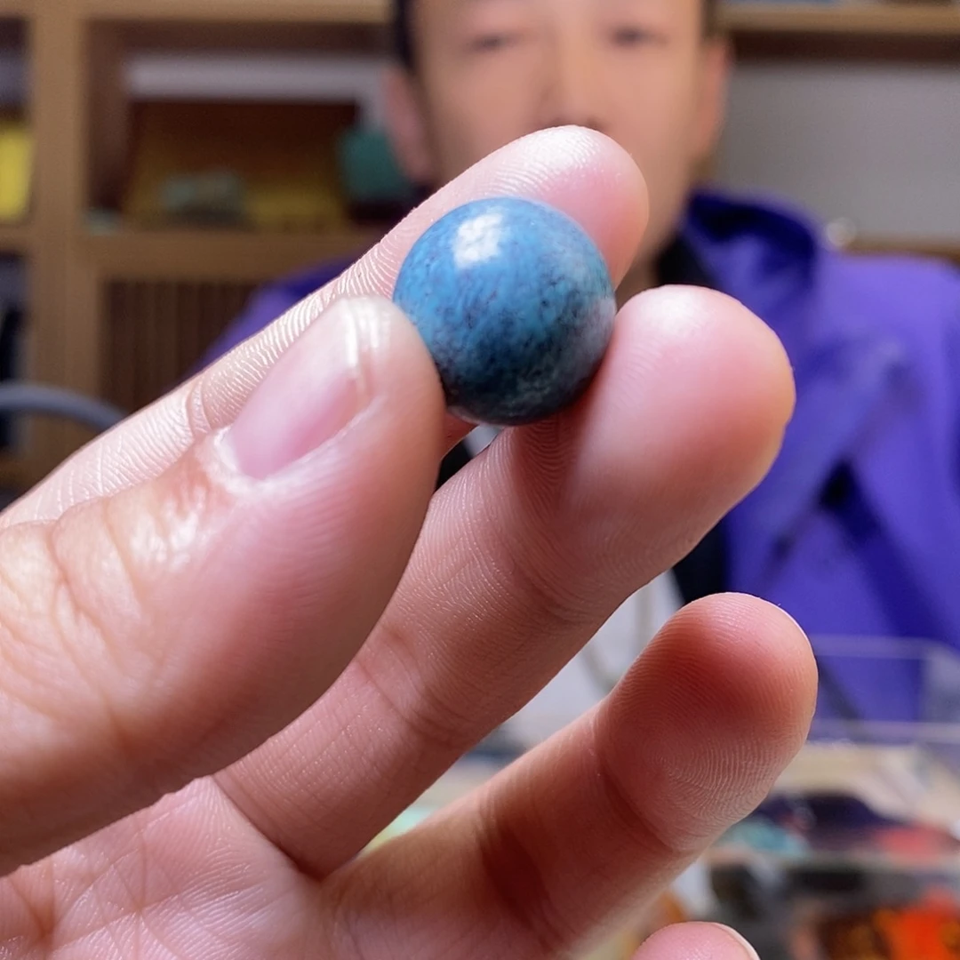 蓝***海绿松石未镶嵌圆珠