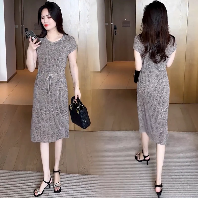 时尚连衣裙女2025年夏季新款洋气收腰遮肉显瘦中长款休闲减龄裙子
