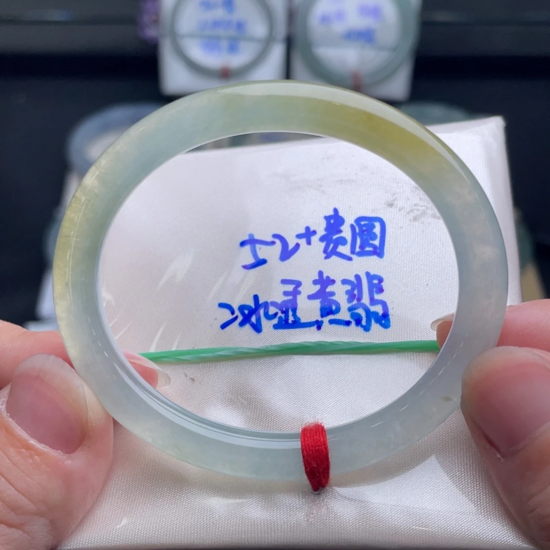 翡翠未镶嵌手镯翡翠手镯15
