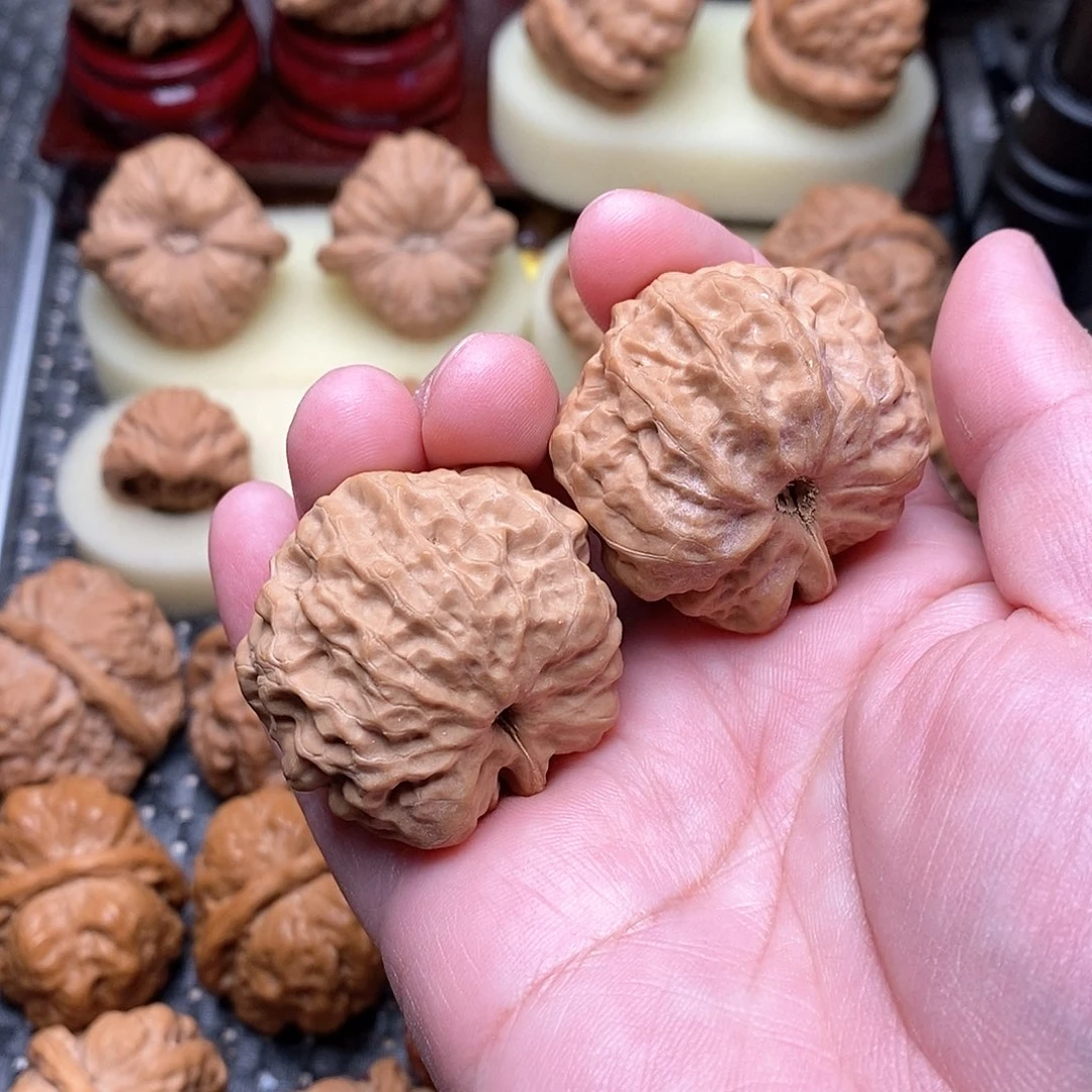 文玩核桃把件?**多蛤蟆