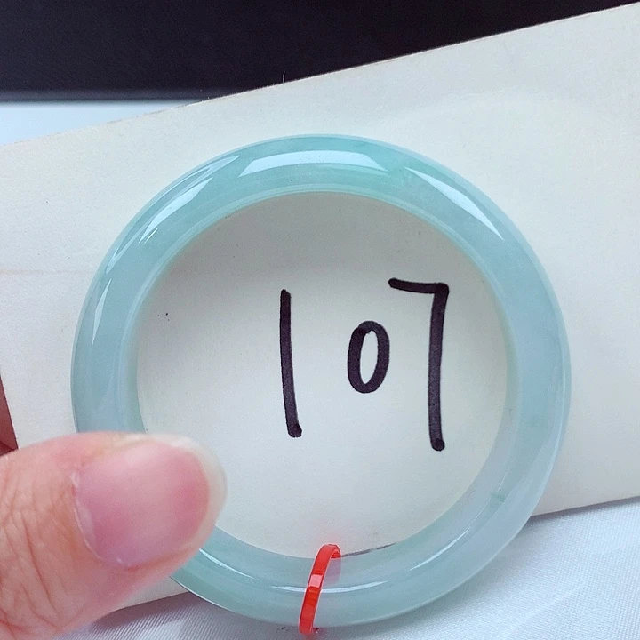 翡翠未镶嵌手镯翡翠