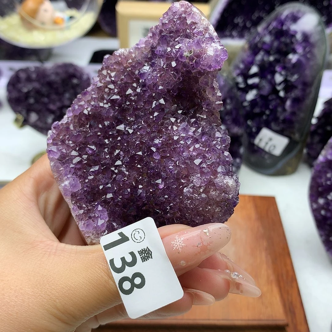 未镶嵌大型摆件（非配饰）水晶