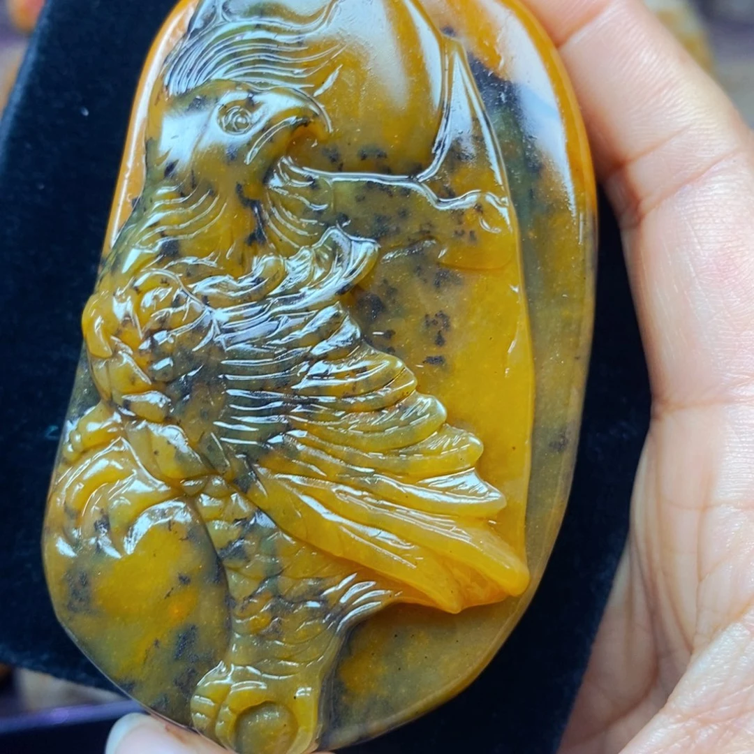 未镶嵌石英质玉（黄龙玉）吊坠(不含链)