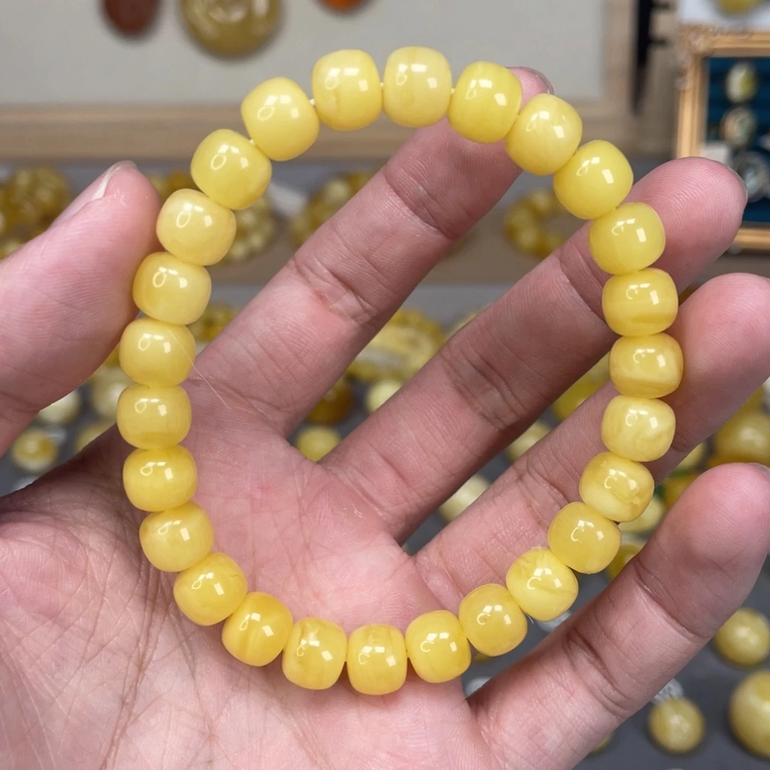 琥珀未镶嵌裸石81号