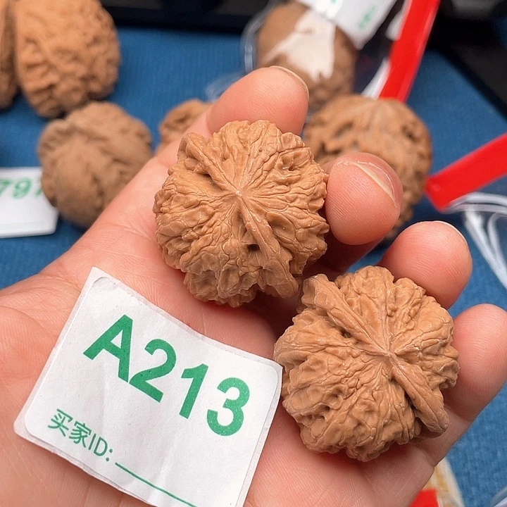 把件文玩核桃核桃