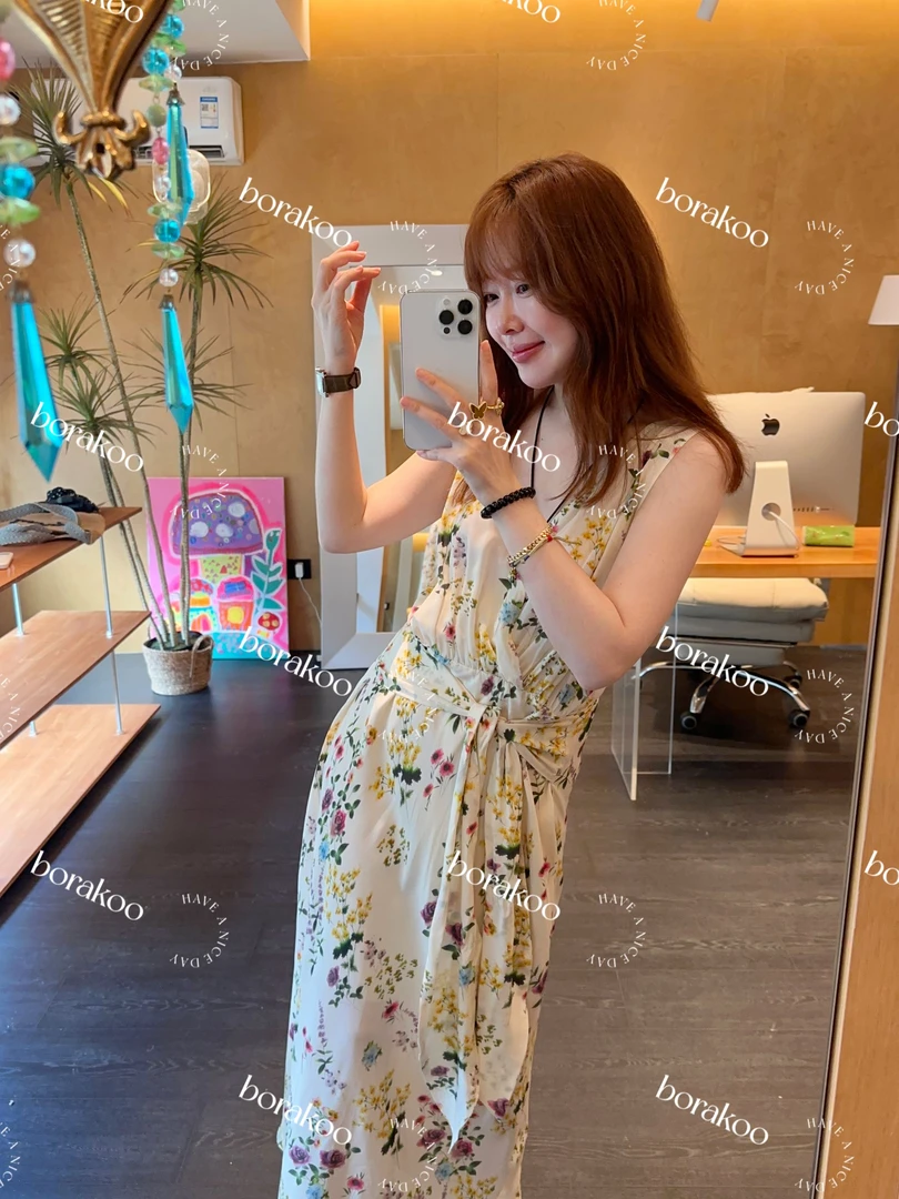 【BORAKOO】气质V领碎花连衣裙