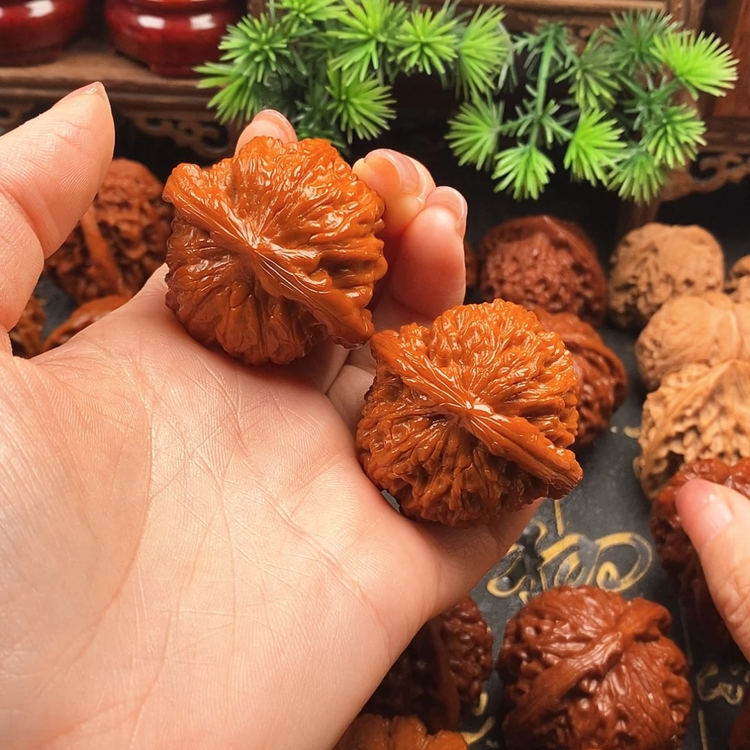 把件文玩核桃白狮子