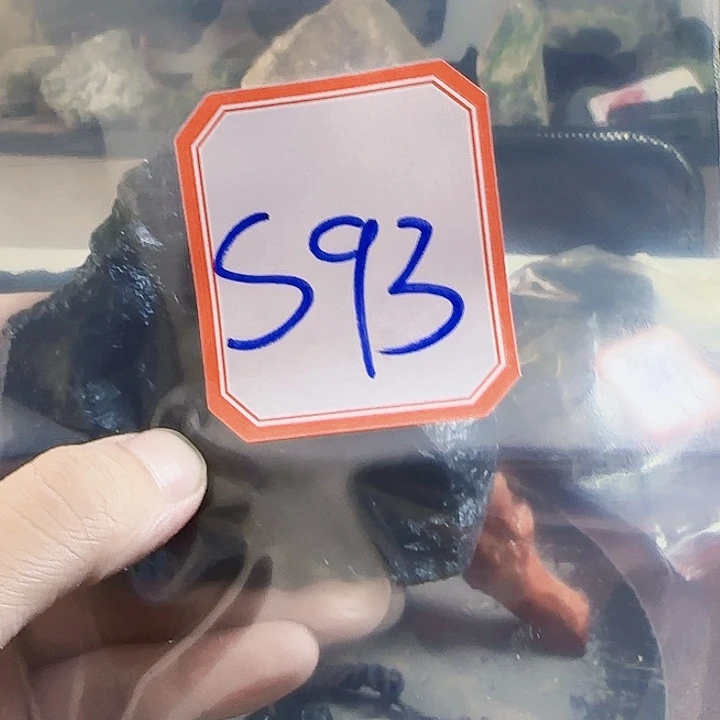 *****未镶嵌蛇纹石玉岫玉原石