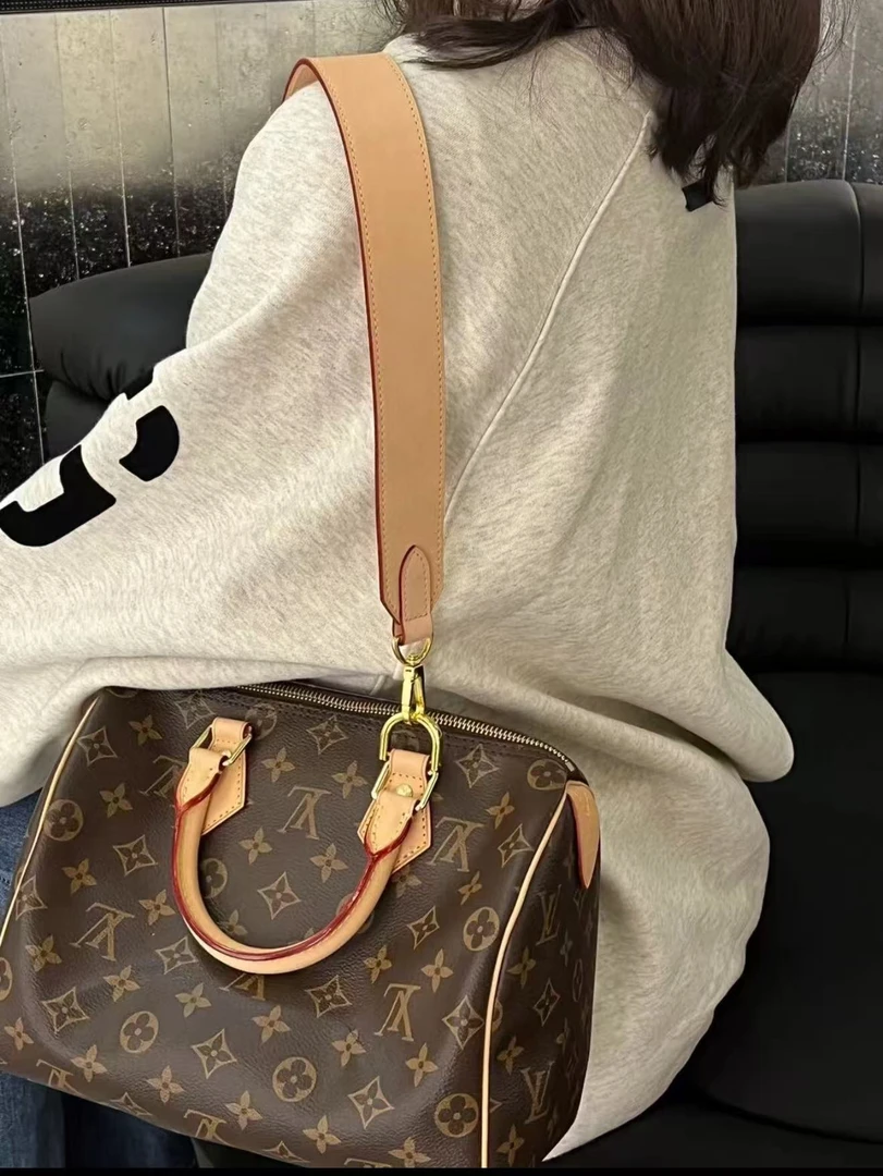 修复品LouisVuitton/路易威登枕头speedy 25后换植鞣革单肩包码