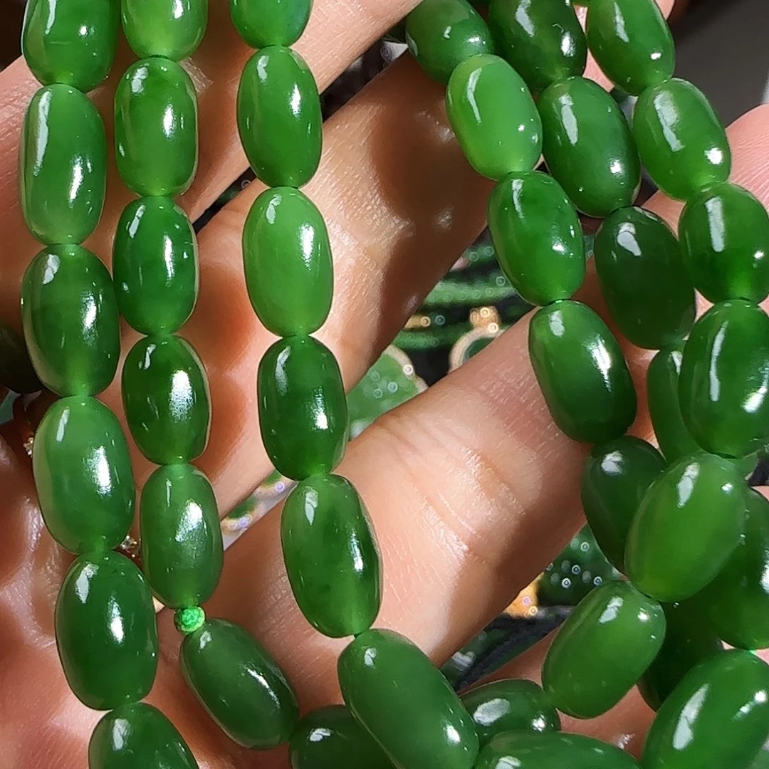 和田玉（碧玉）颈饰未镶嵌