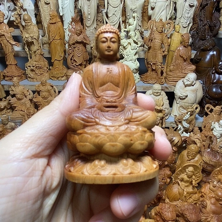 柏木（崖柏）大日如来