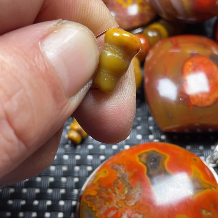 诗***韵玛瑙/玉髓未镶嵌颈饰