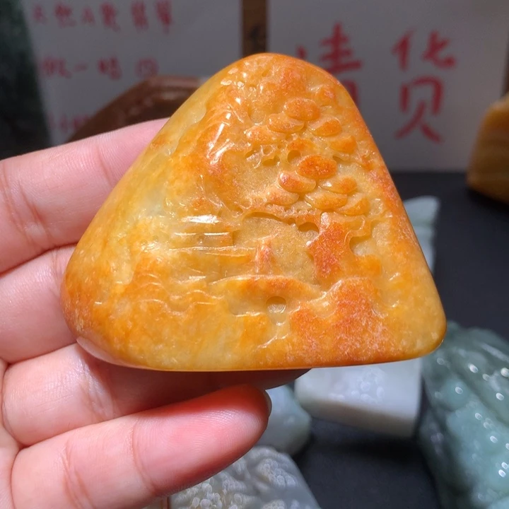 翡翠未镶嵌颈饰保真天然A货翡翠