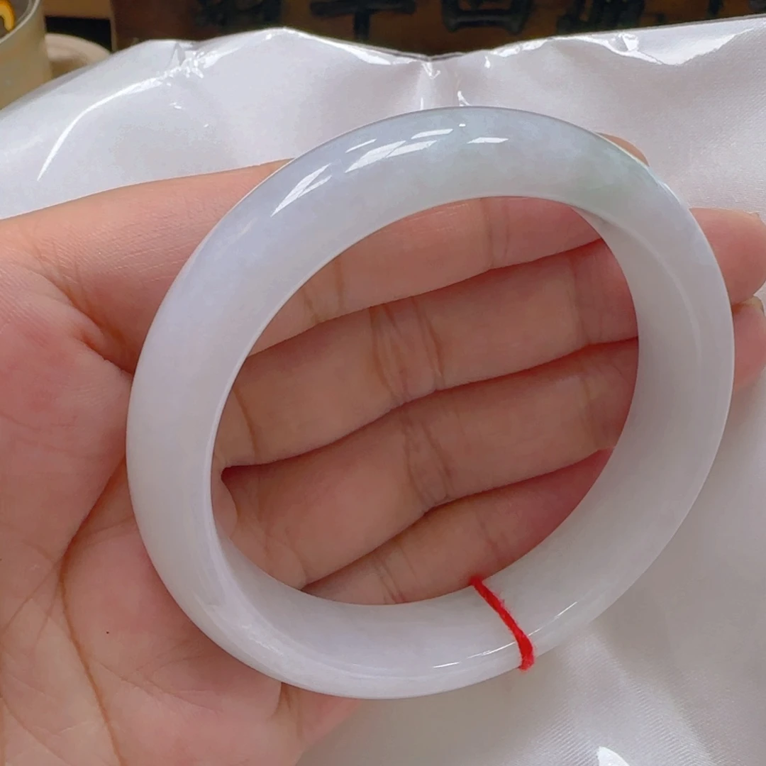 翡翠手镯未镶嵌翡翠手镯240