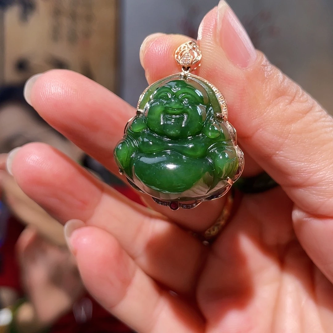 颈饰18K金镶嵌和田玉（碧玉）碧玉佛公