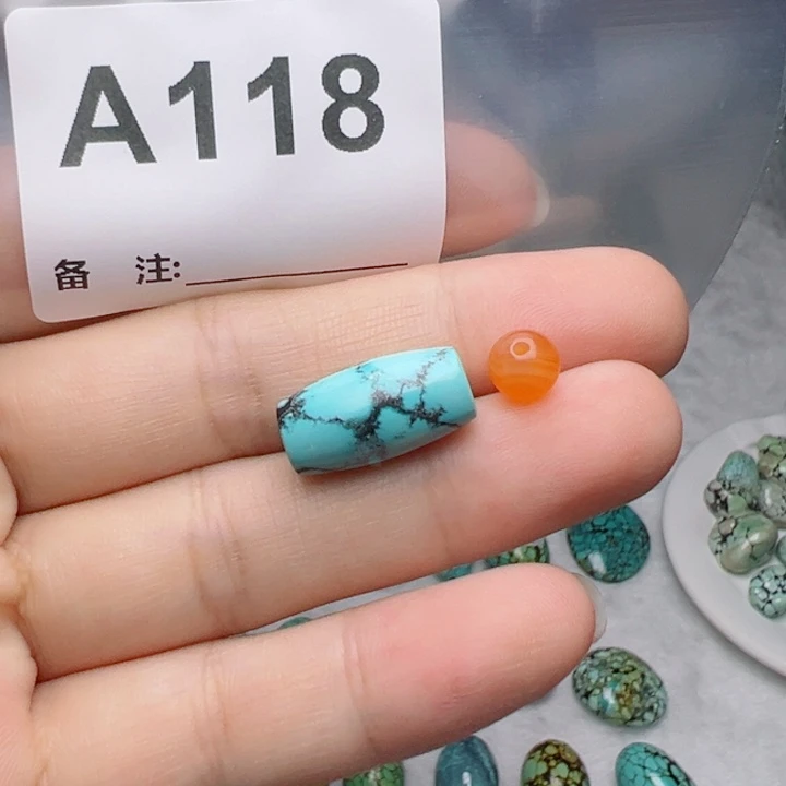 南红玛瑙未镶嵌珠宝奇石