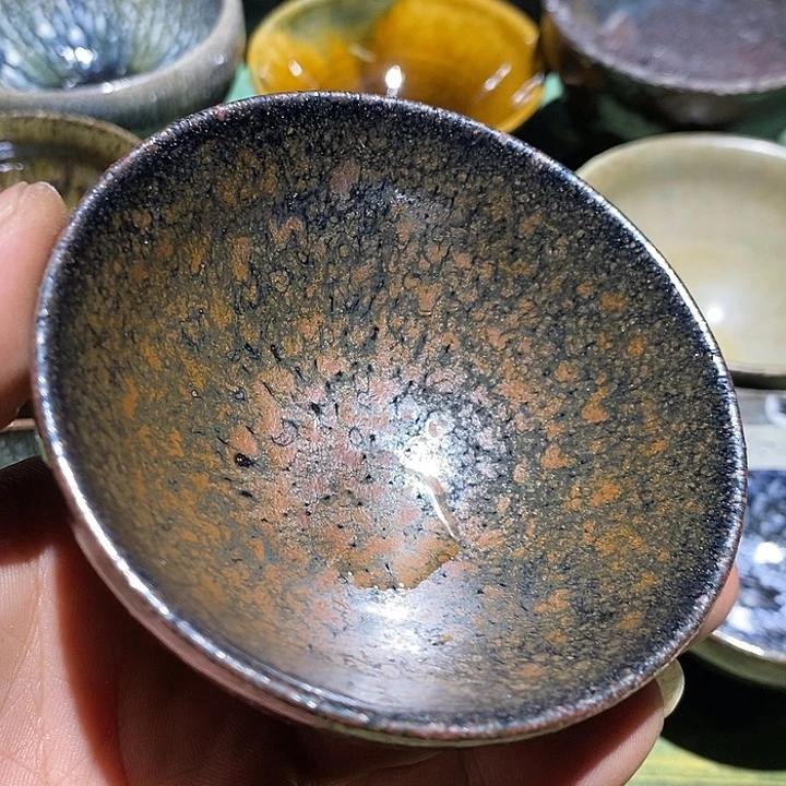 茶盏8.9突突突突突突突