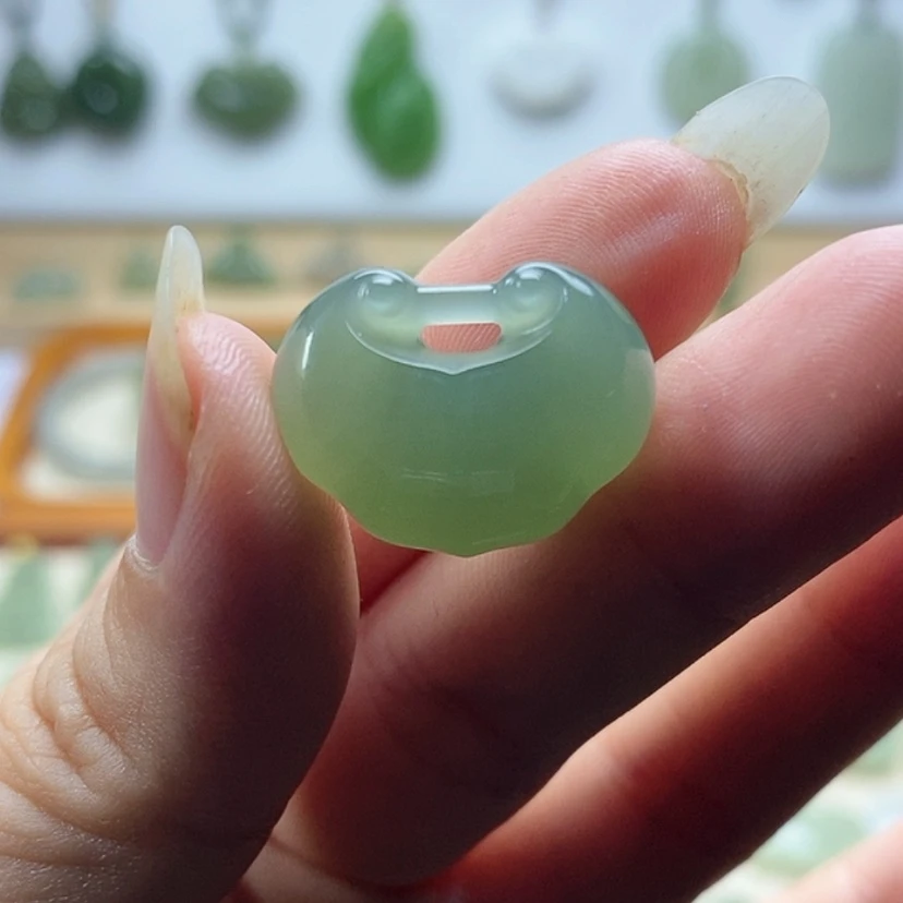 【闪购商品】和田玉未镶嵌颈饰