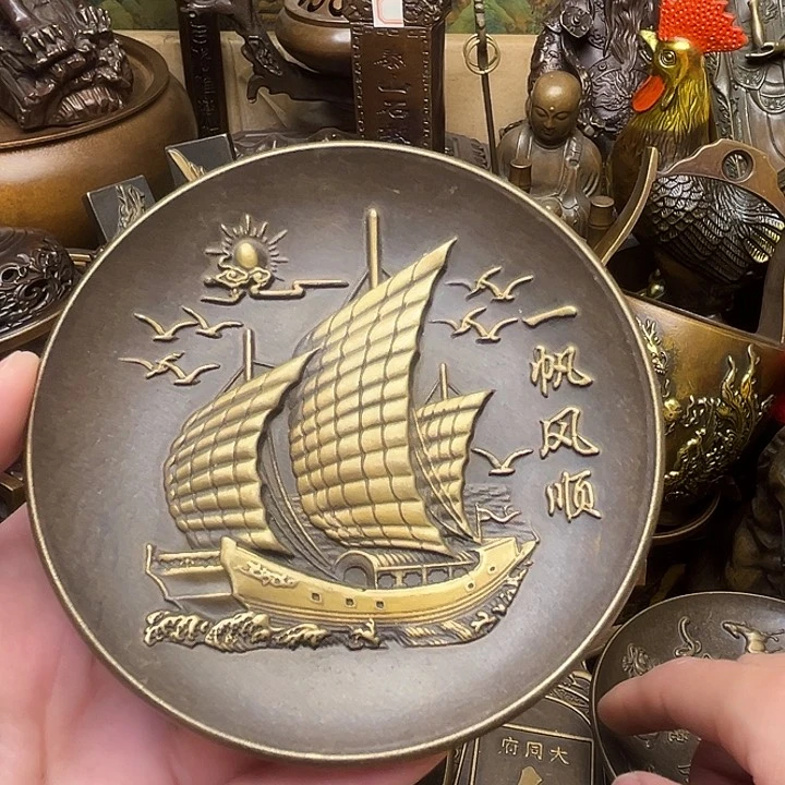 精美铜器批发档口