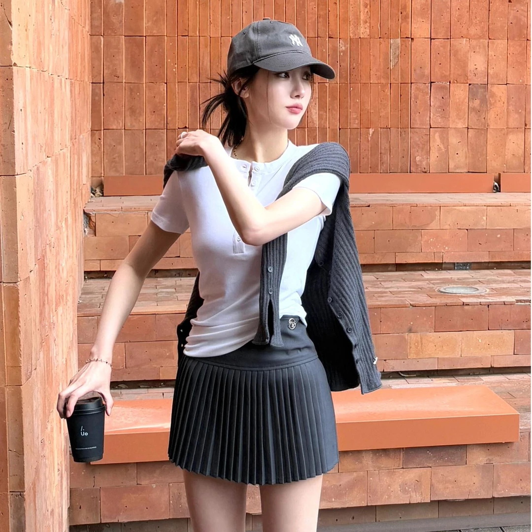 辣妹半开领白色短袖t恤女装2025新款夏季修身显瘦时尚百搭上衣潮