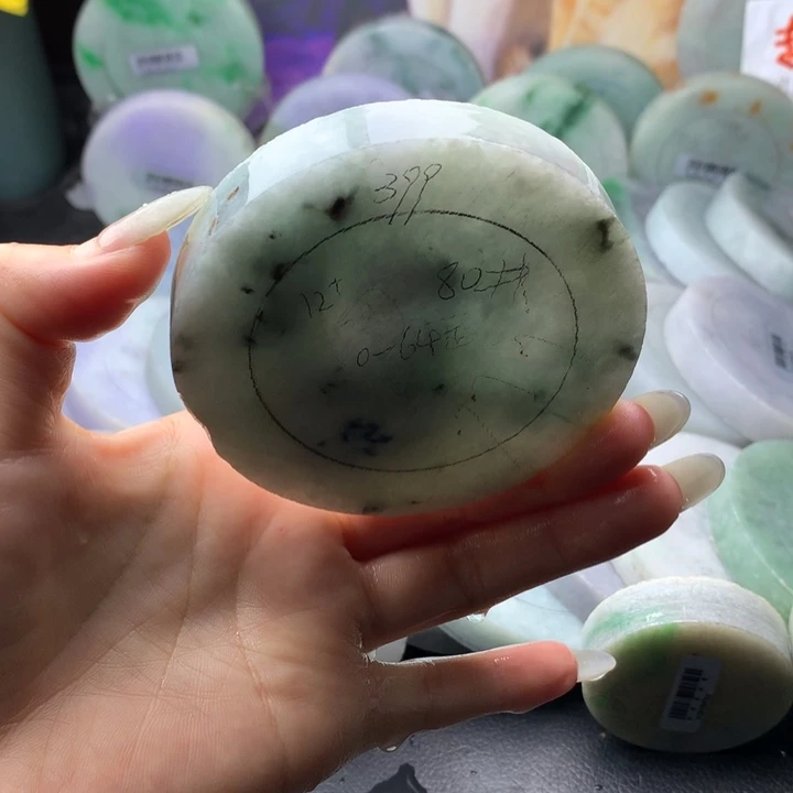 定制翡翠未镶嵌边角料