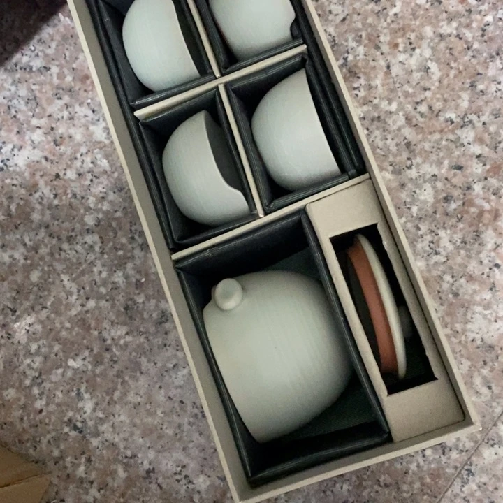 陶瓷艺术品及陶瓷制品