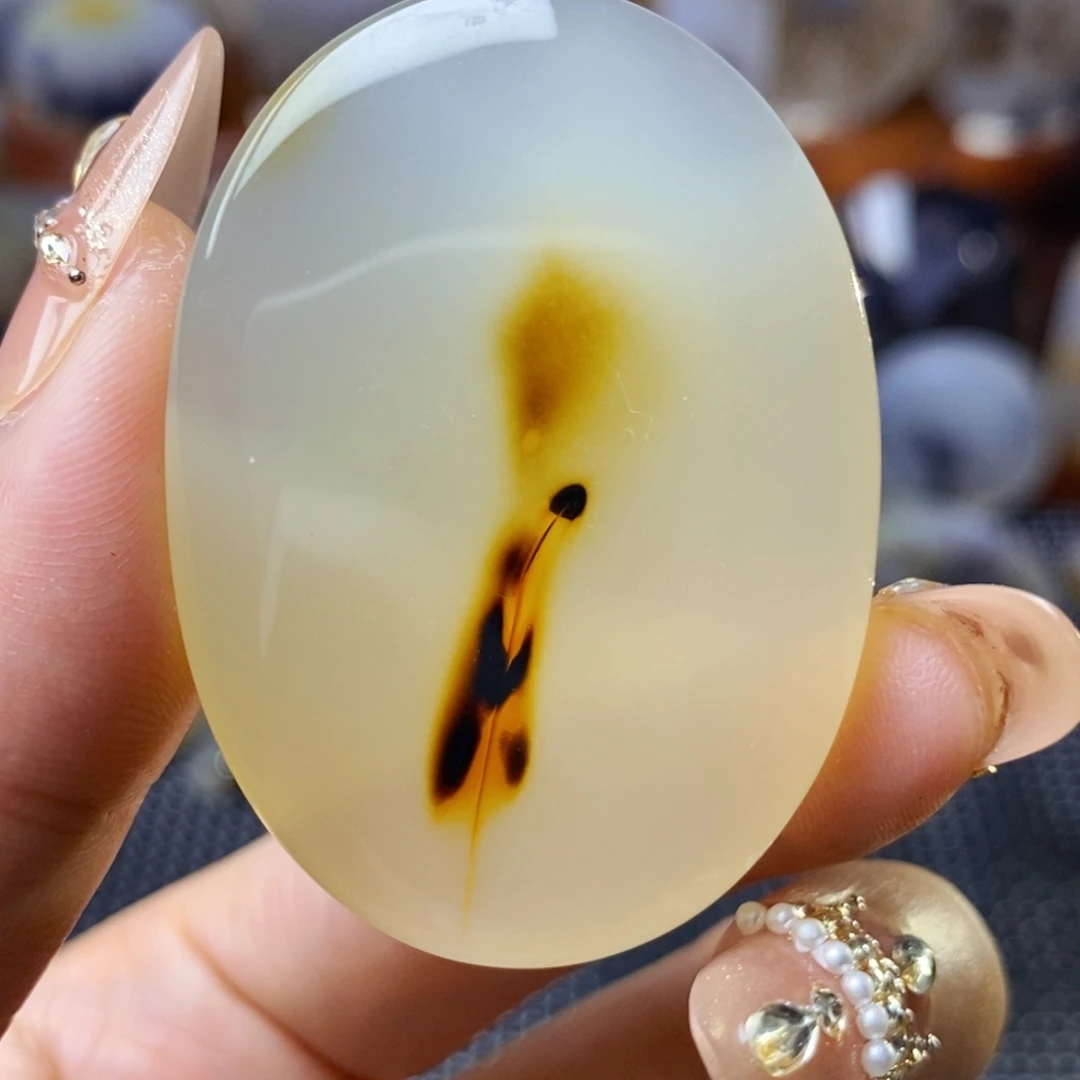 玛瑙/玉髓未镶嵌珠宝半成品