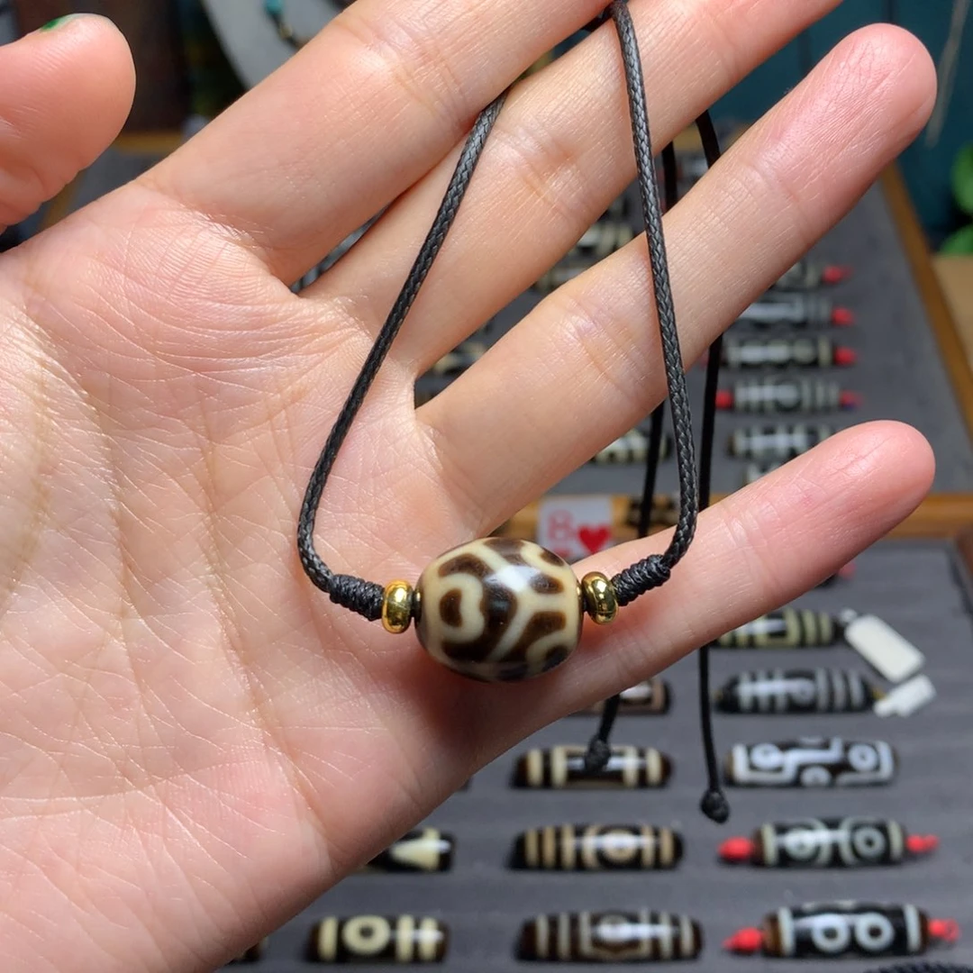 玛瑙/玉髓吊坠(赠链)未镶嵌