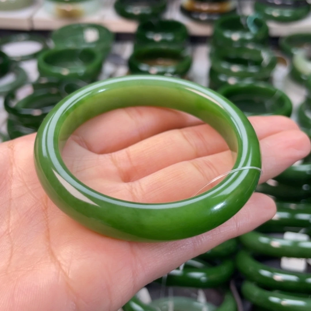 和田玉（碧玉）手镯未镶嵌