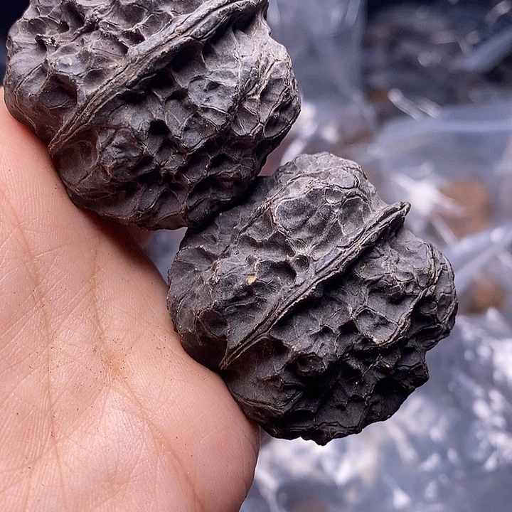 文玩核桃吊坠    158