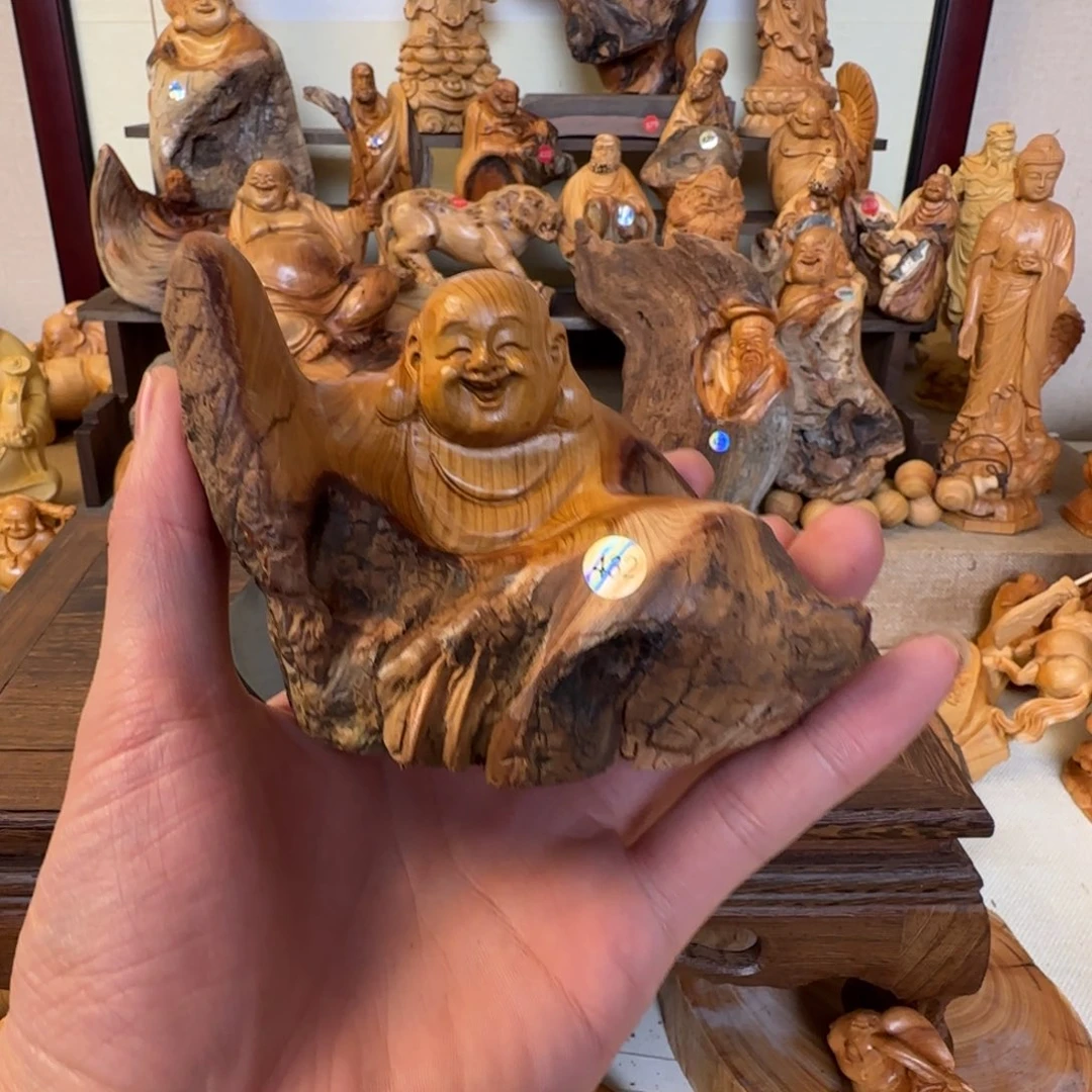 崖柏小木匠艺雕一物一拍