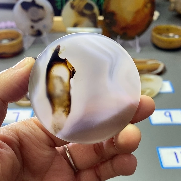 玛瑙/玉髓未镶嵌珠宝半成品83