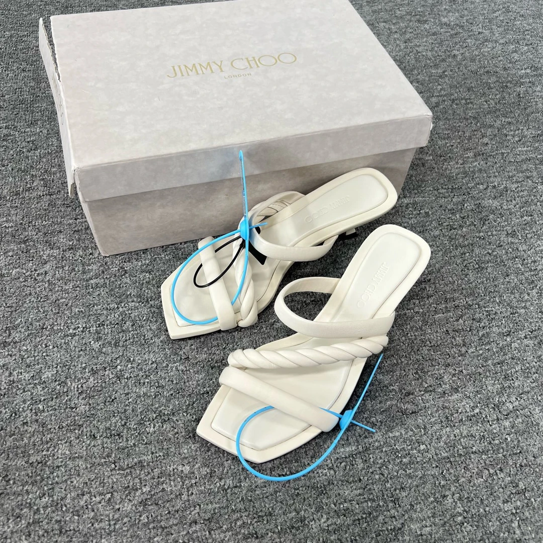 99新 JIMMY CHOO/吉米周 jimmychoo 矮跟拖鞋 37码