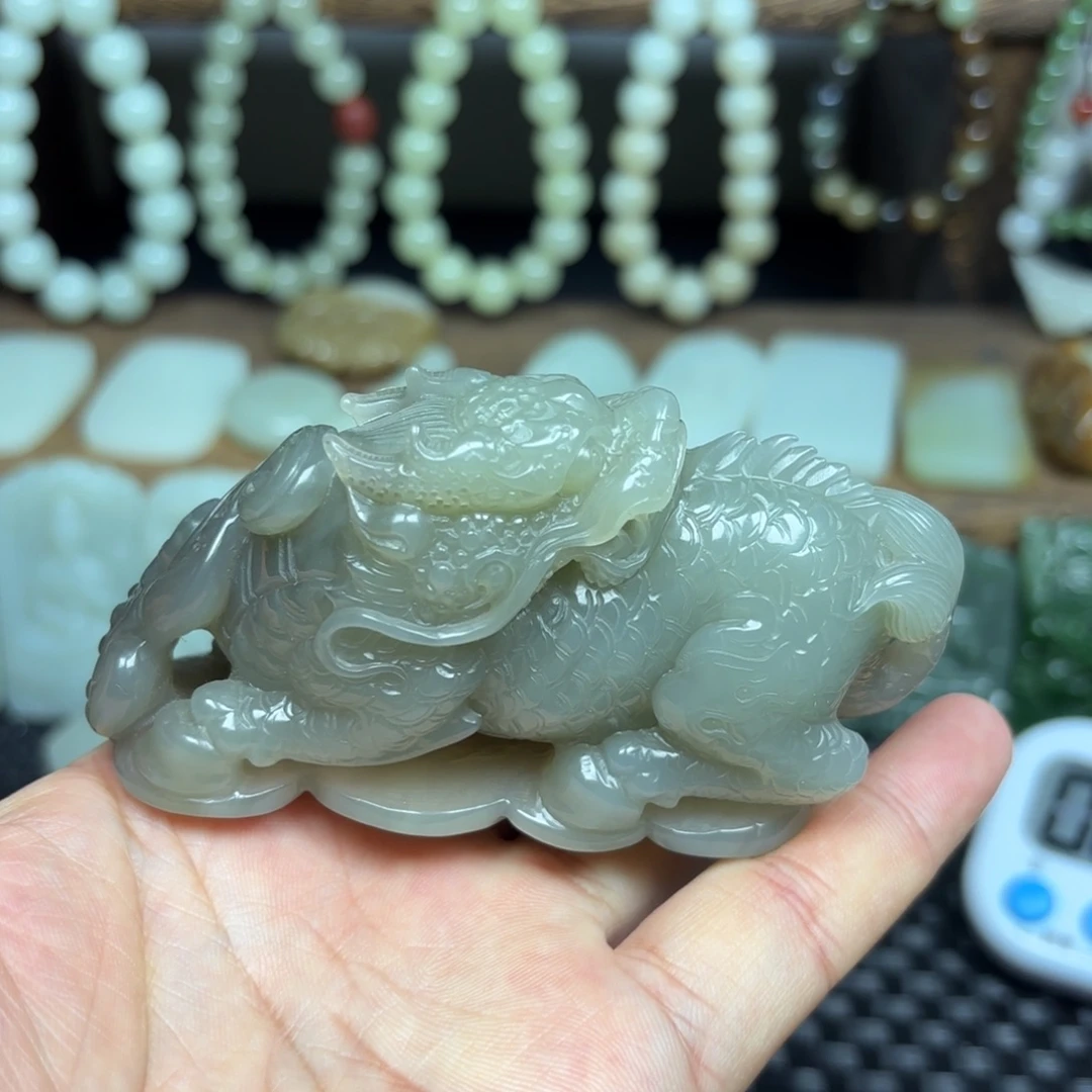 未镶嵌和田玉挂件