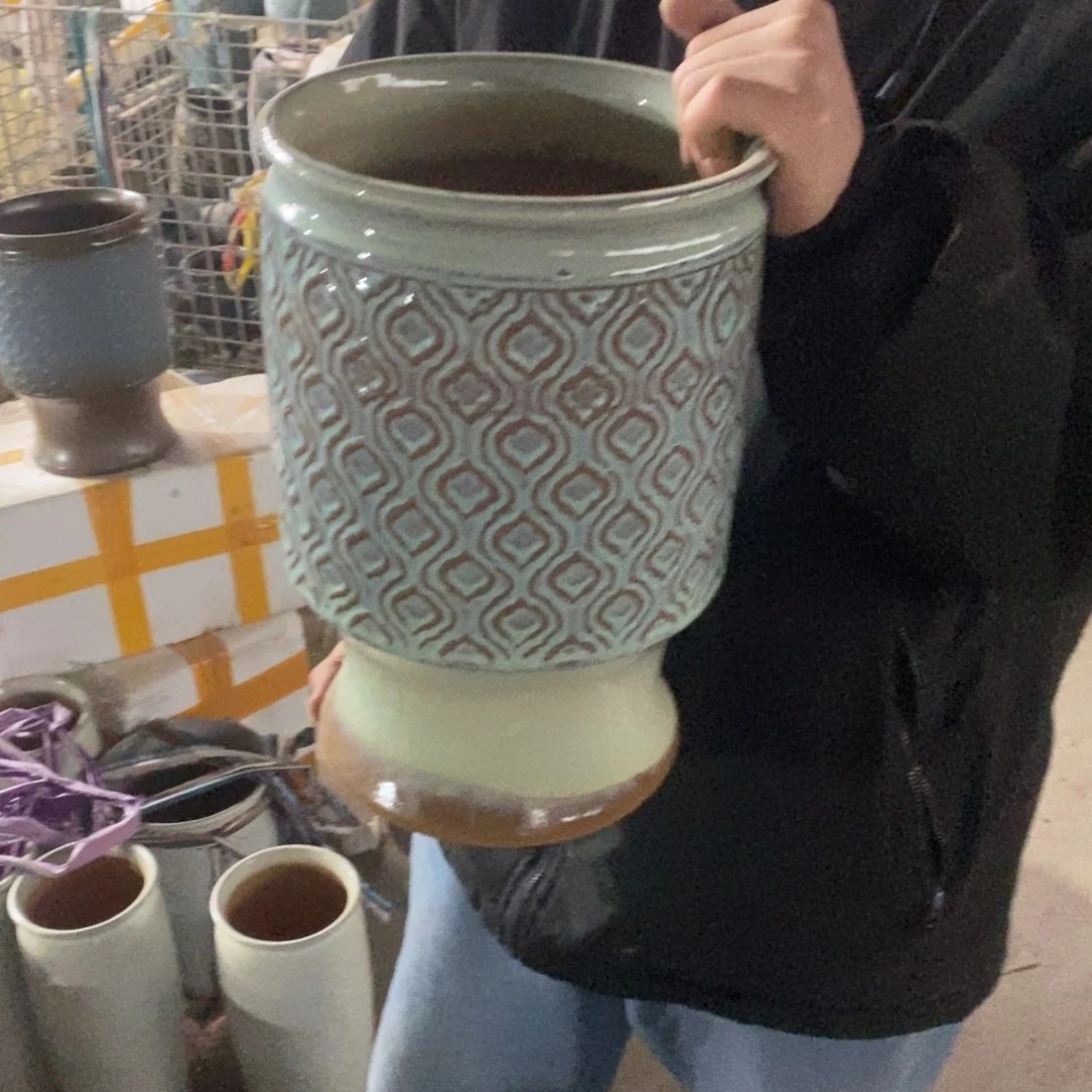 紫砂花盆瑕疵20/30f h j j h f g