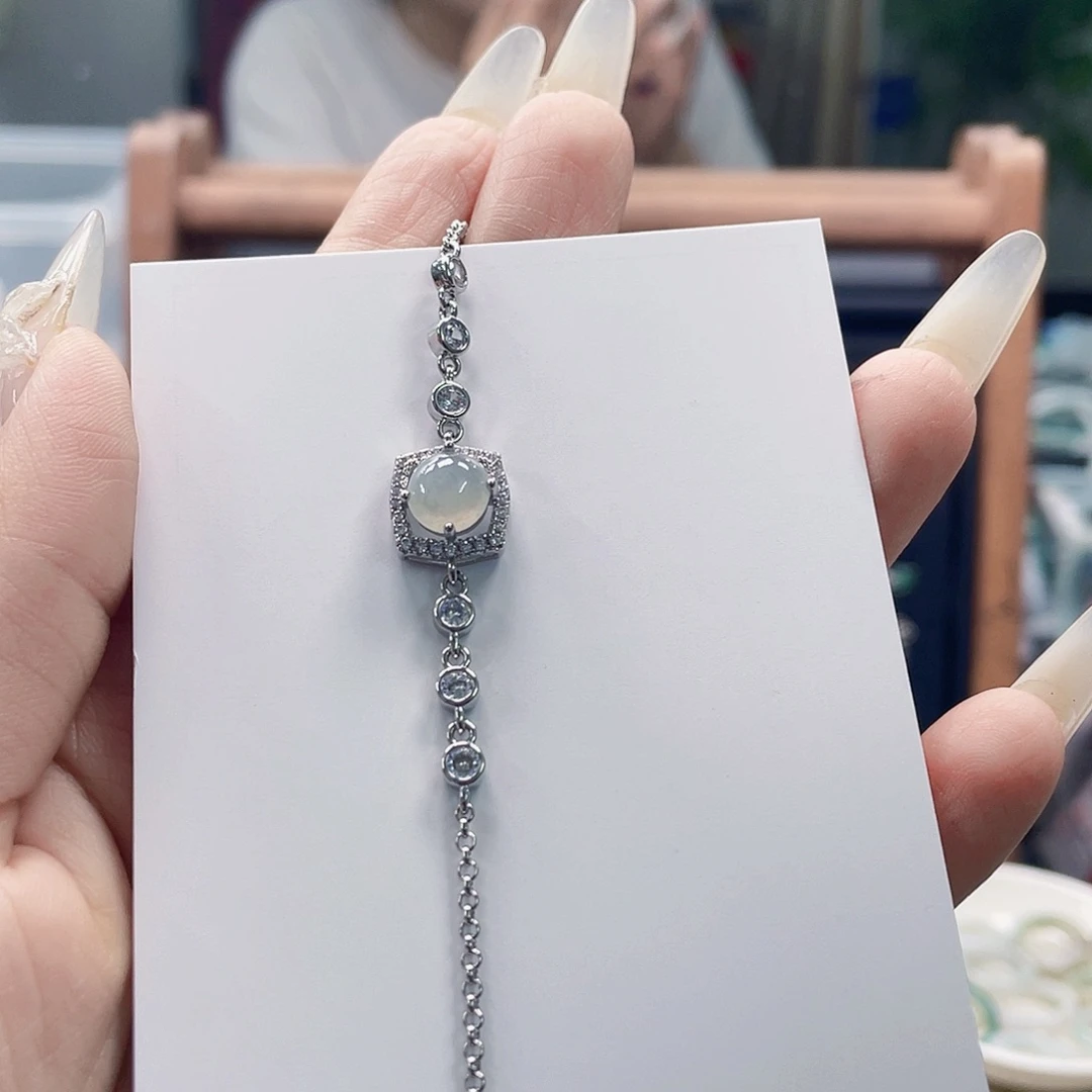 翡翠未镶嵌颈饰天然翡翠Ａ货