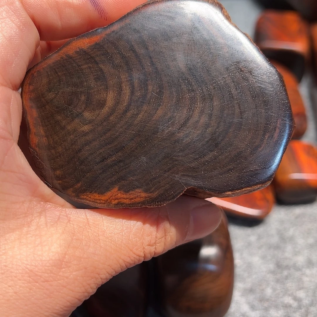 用***3交趾黄檀（大红酸枝）