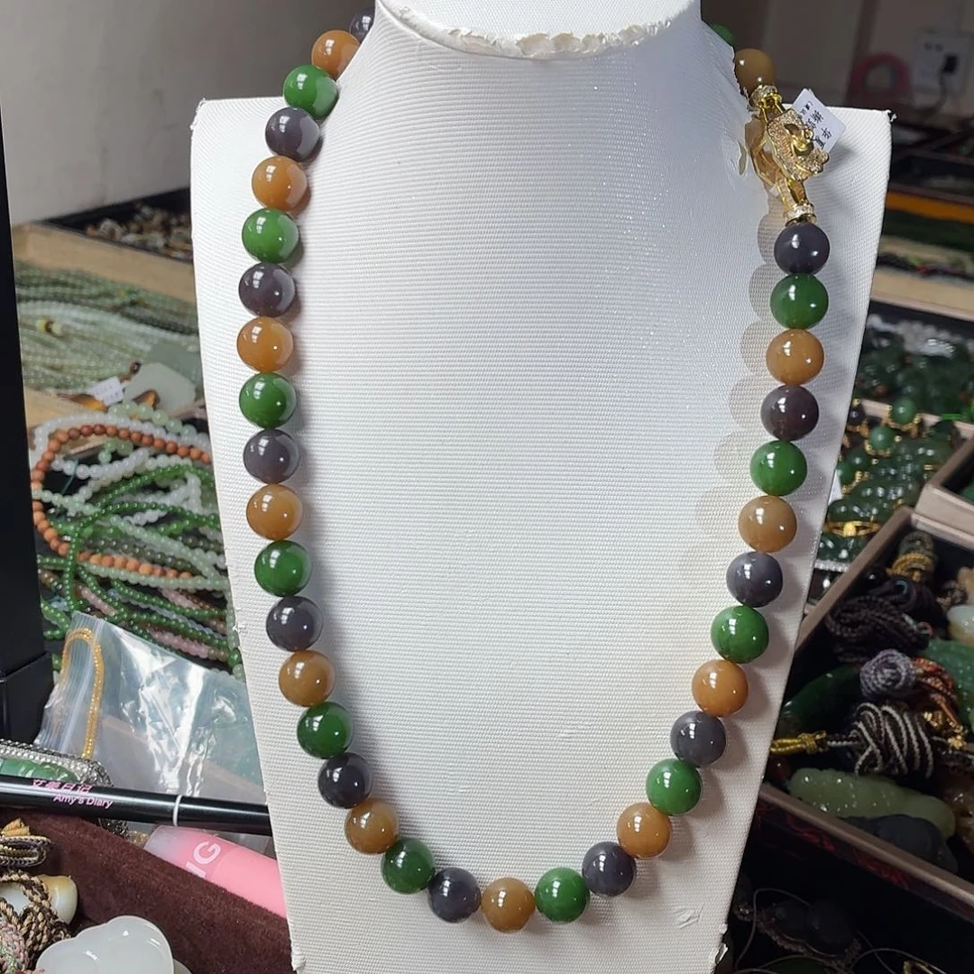 和田玉未镶嵌颈饰卡12精品