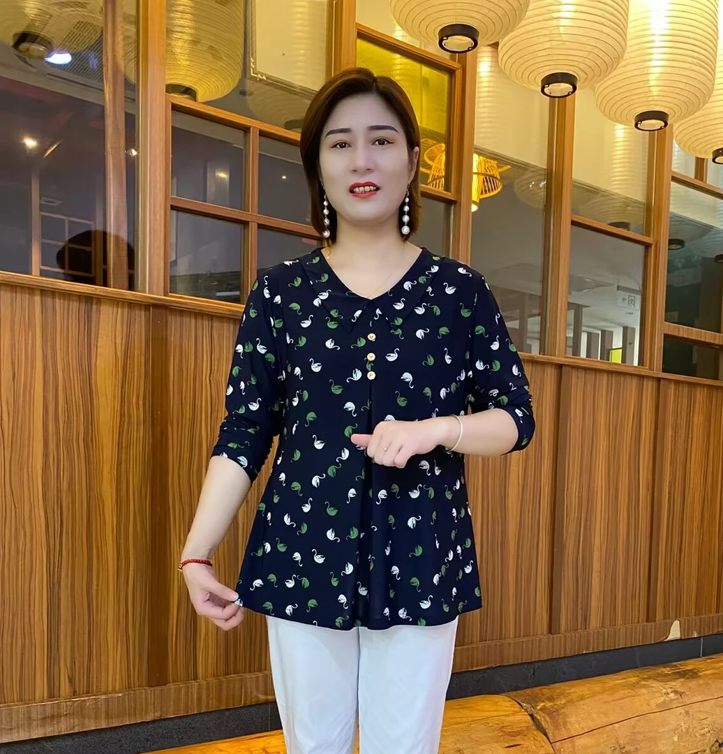 秋季长袖薄款中老年女装民族风洋气植物花卉宽松中长大版衫