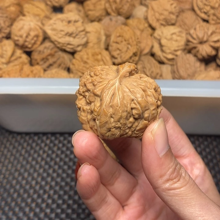****人吊坠文玩核桃文玩核桃异形单只